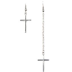 Örhängen - Cross Chain Earring Silver Örhängen - Cross Chain Earring Silver