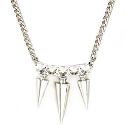 Halsband - Spike Rivet Silver Necklace Halsband - Spike Rivet Silver Necklace